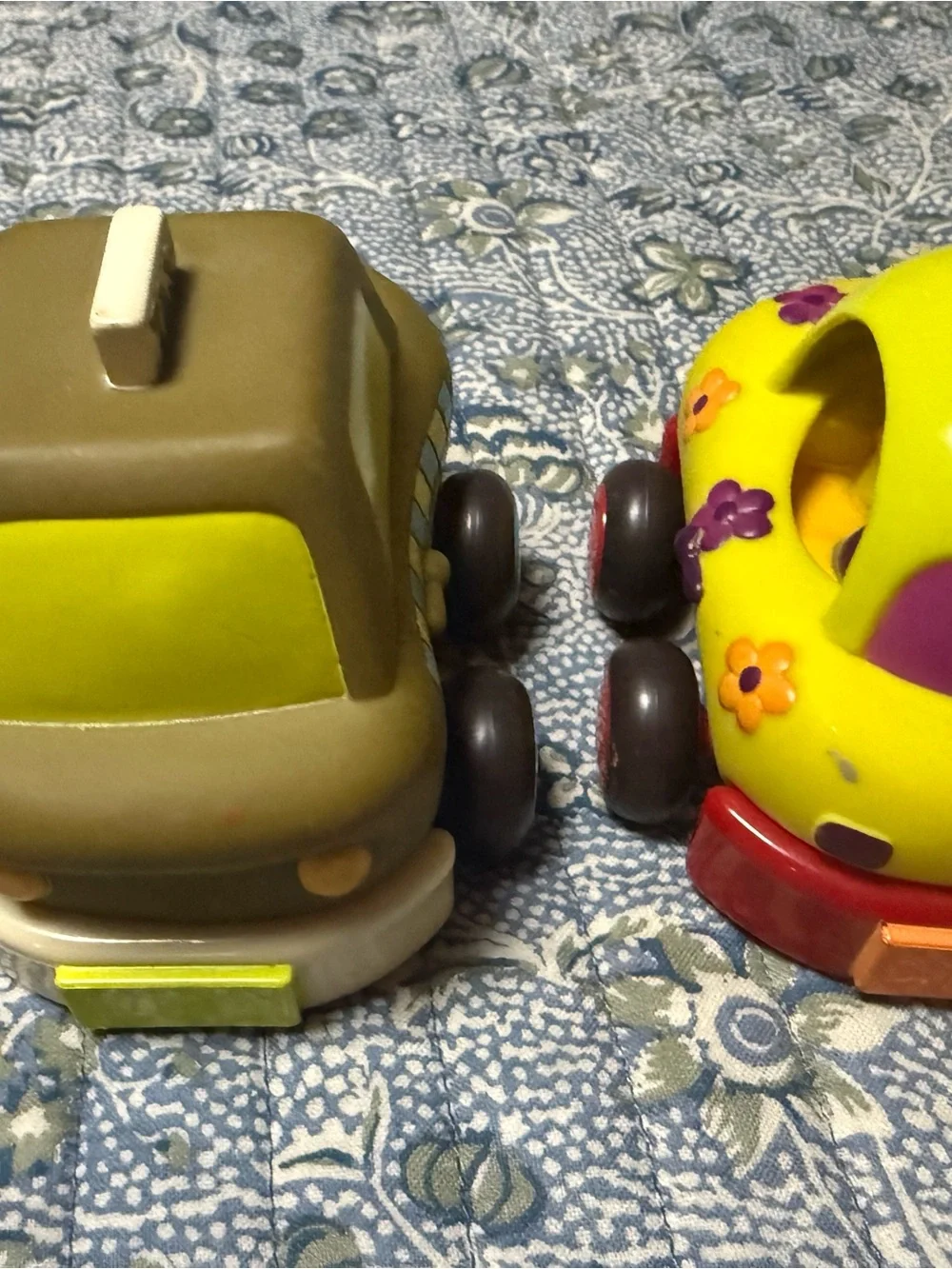 Weeee‎ is! Toy Car Set - Assorted Color Push Vehicles